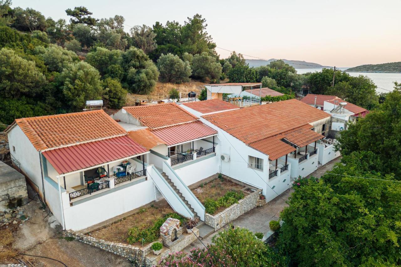 Sea Salt Apartment Poseidonion